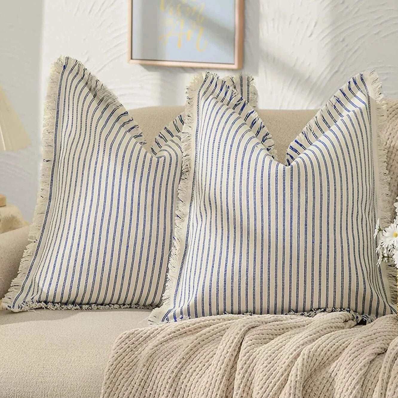 Housse de coussin jacquard rayé