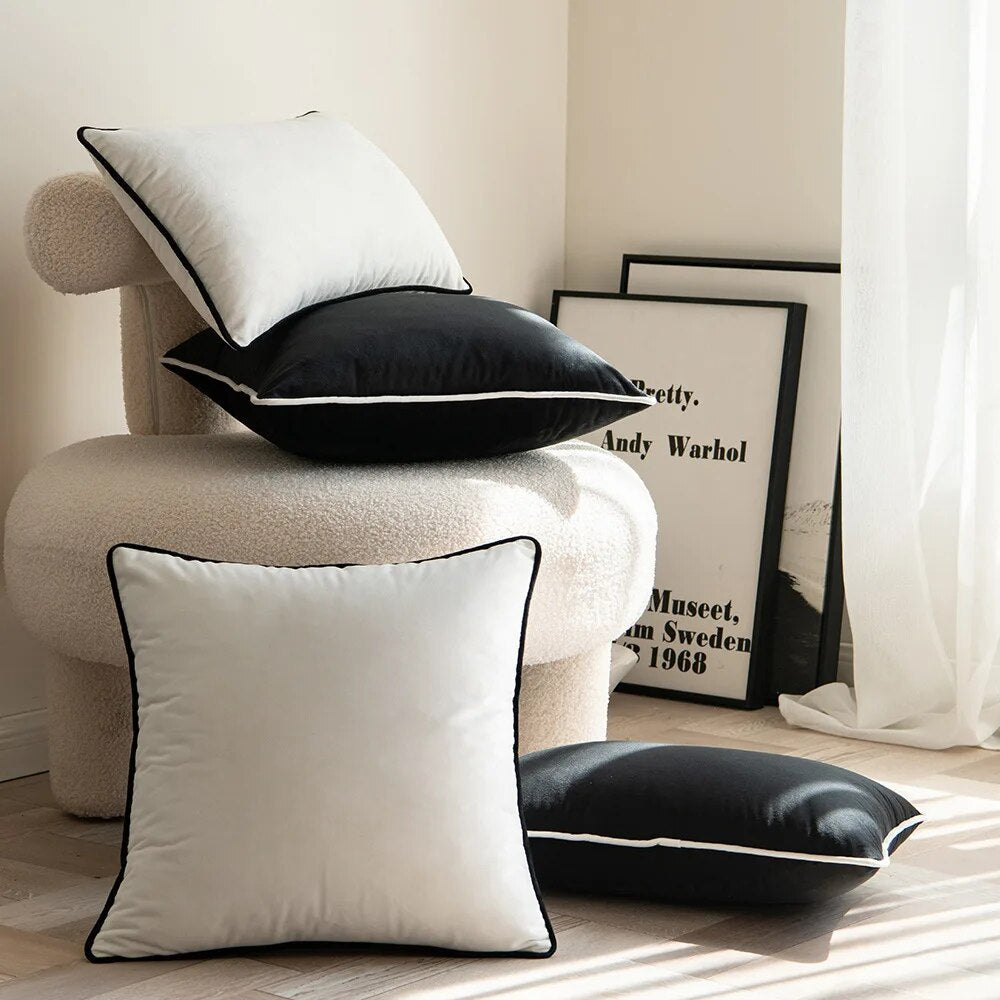 Housse de coussin velours ourlé