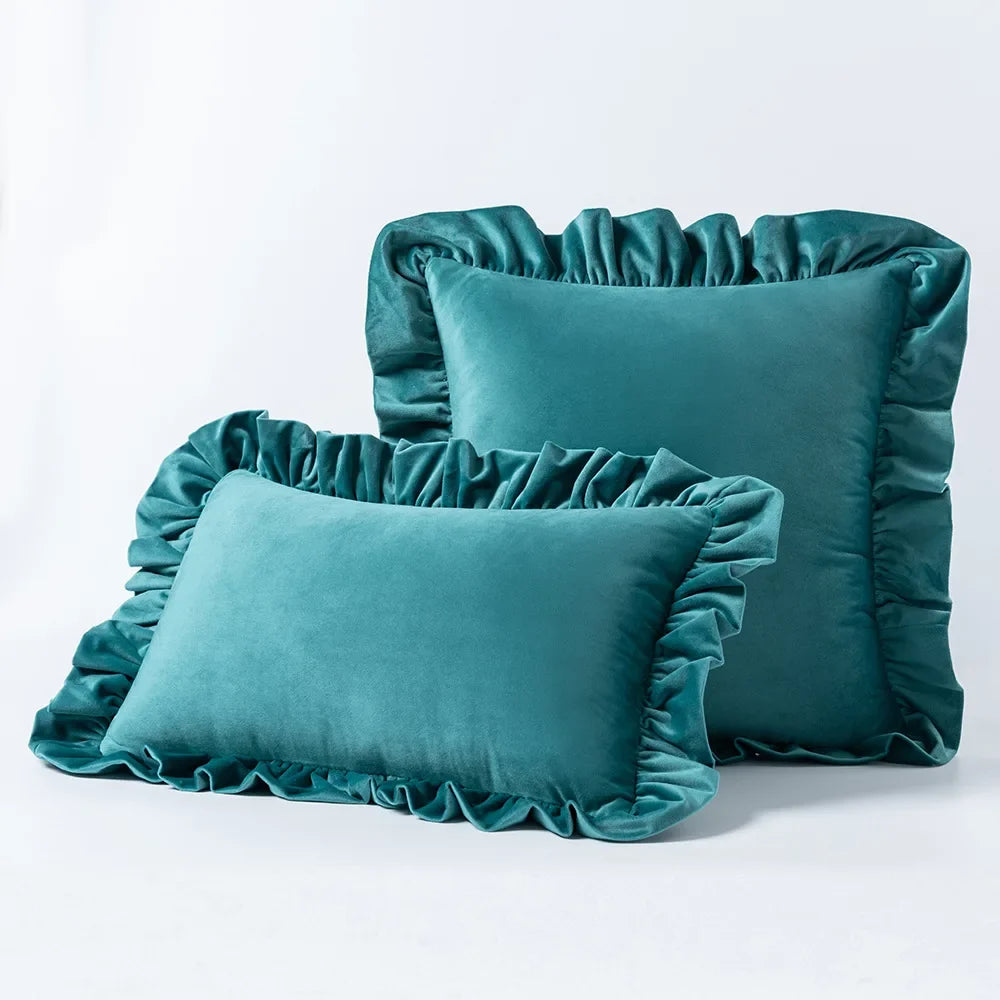 Housse de coussin velours à volant
