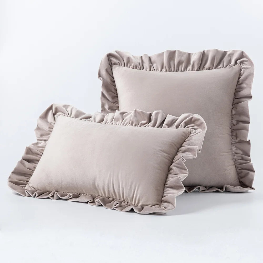 Housse de coussin velours à volant