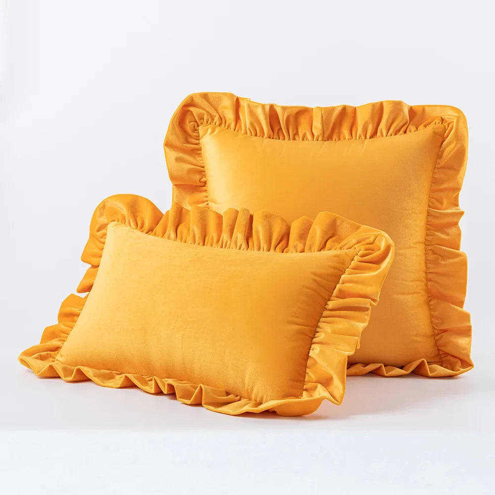 Housse de coussin velours à volant