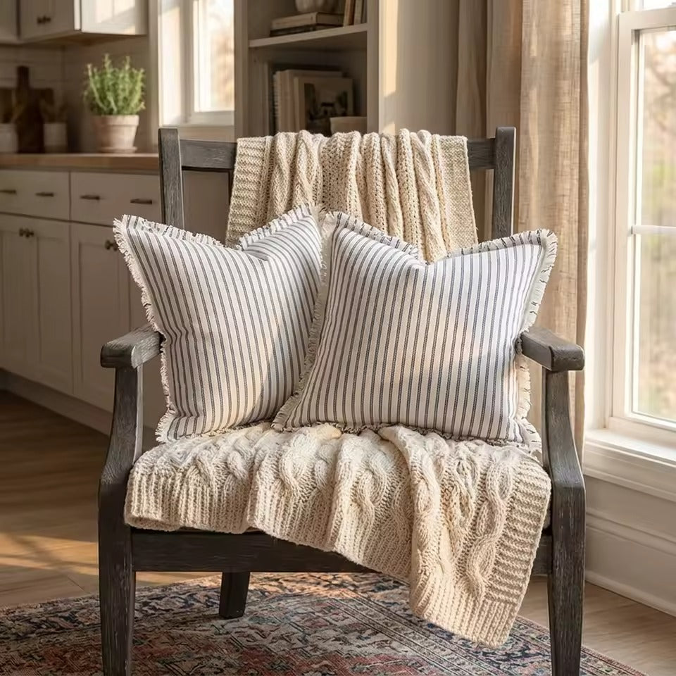 Housse de coussin jacquard rayé
